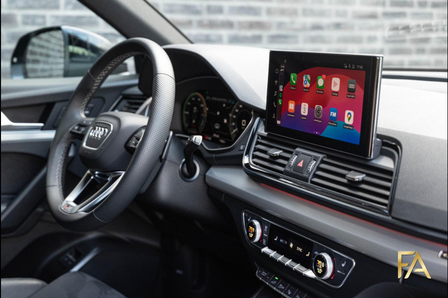 Audi Q5 Sportback 55 TFSI e S edition Luchtvering|MatrixLED|21Inch|FullBlack|367PK