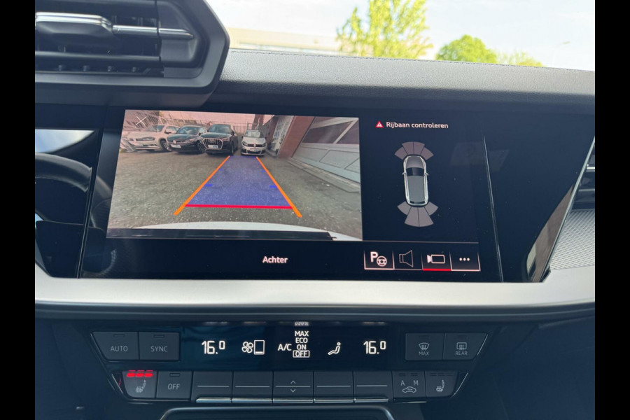 Audi A3 Sportback 35 TFSI 3 x S-Line Camera S-Tronic CarPlay 18inch Navi Garantie Stlvw