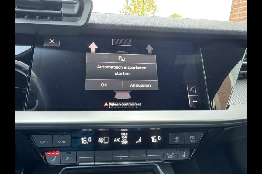 Audi A3 Sportback 35 TFSI 3 x S-Line Camera S-Tronic CarPlay 18inch Navi Garantie Stlvw