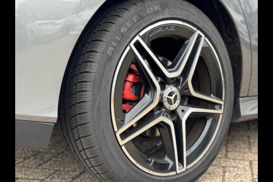 Mercedes-Benz CLA-Klasse 180 d AMG 2019 AUT NAVI PANO Diesel