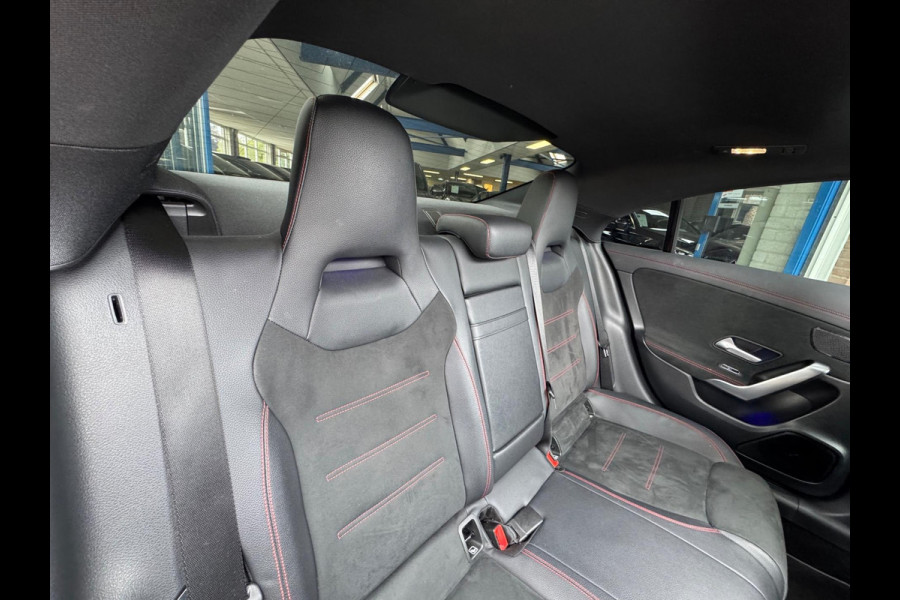 Mercedes-Benz CLA-Klasse 180 d AMG 2019 AUT NAVI PANO Diesel