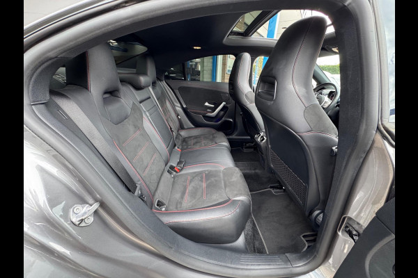 Mercedes-Benz CLA-Klasse 180 d AMG 2019 AUT NAVI PANO Diesel
