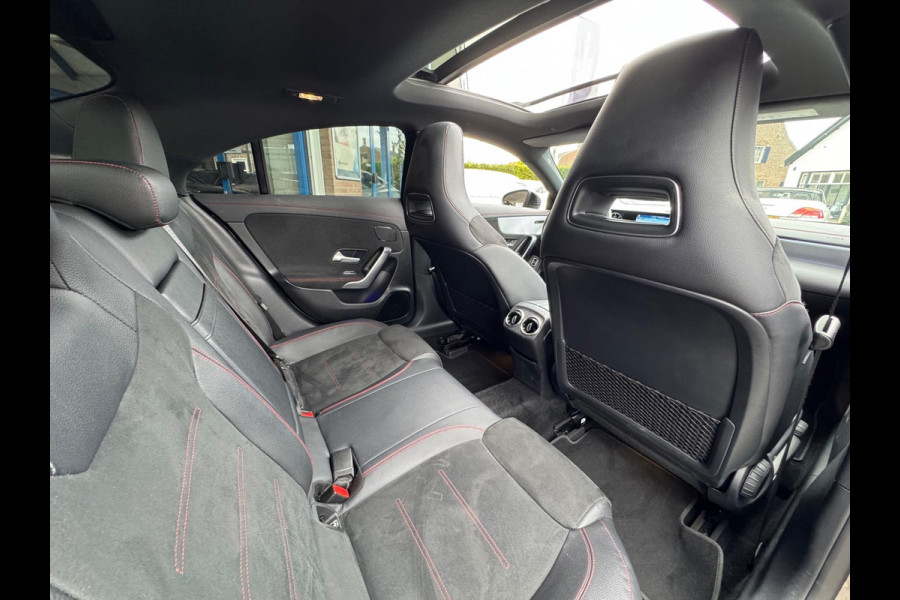 Mercedes-Benz CLA-Klasse 180 d AMG 2019 AUT NAVI PANO Diesel