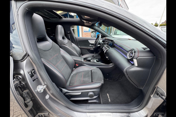 Mercedes-Benz CLA-Klasse 180 d AMG 2019 AUT NAVI PANO Diesel