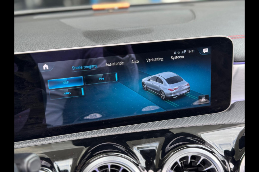 Mercedes-Benz CLA-Klasse 180 d AMG 2019 AUT NAVI PANO Diesel