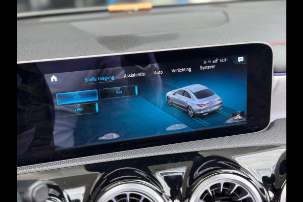 Mercedes-Benz CLA-Klasse 180 d AMG 2019 AUT NAVI PANO Diesel
