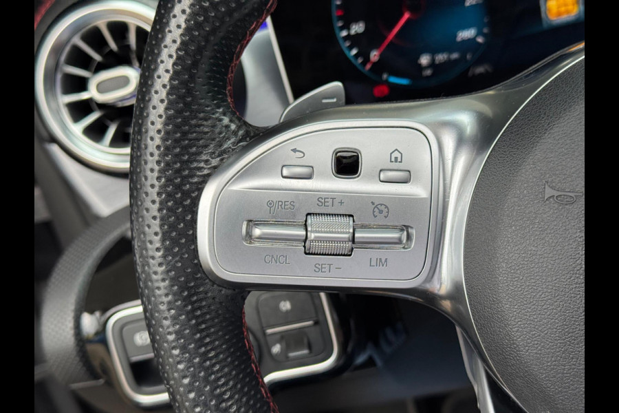 Mercedes-Benz CLA-Klasse 180 d AMG 2019 AUT NAVI PANO Diesel