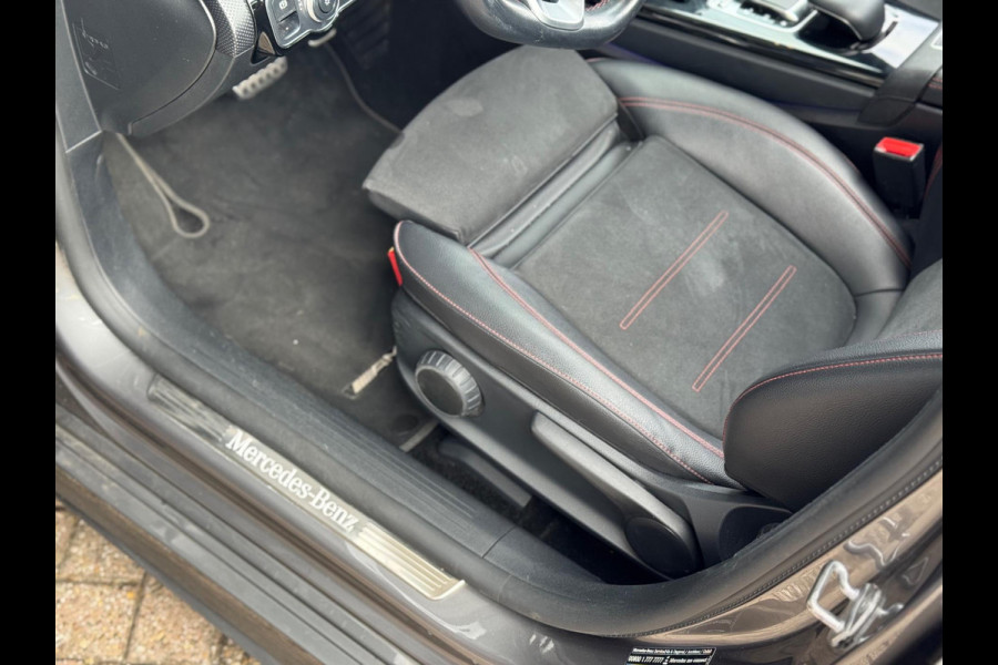 Mercedes-Benz CLA-Klasse 180 d AMG 2019 AUT NAVI PANO Diesel
