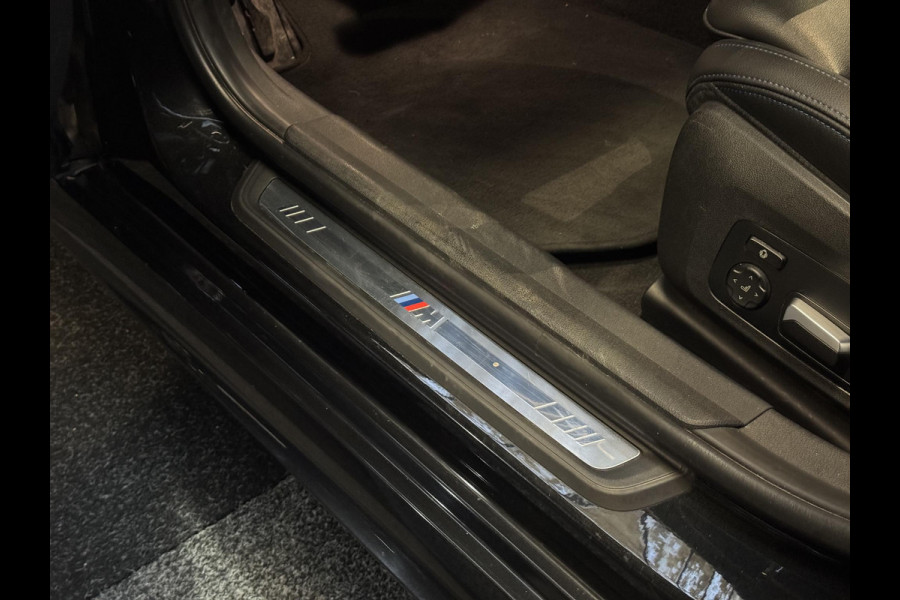 BMW 3 Serie Touring 330e M-Sport | Pano | Trekhaak | 360 camera
