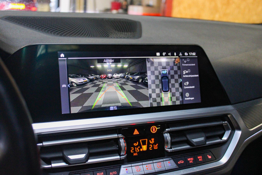 BMW 3 Serie Touring 330e M-Sport | Pano | Trekhaak | 360 camera
