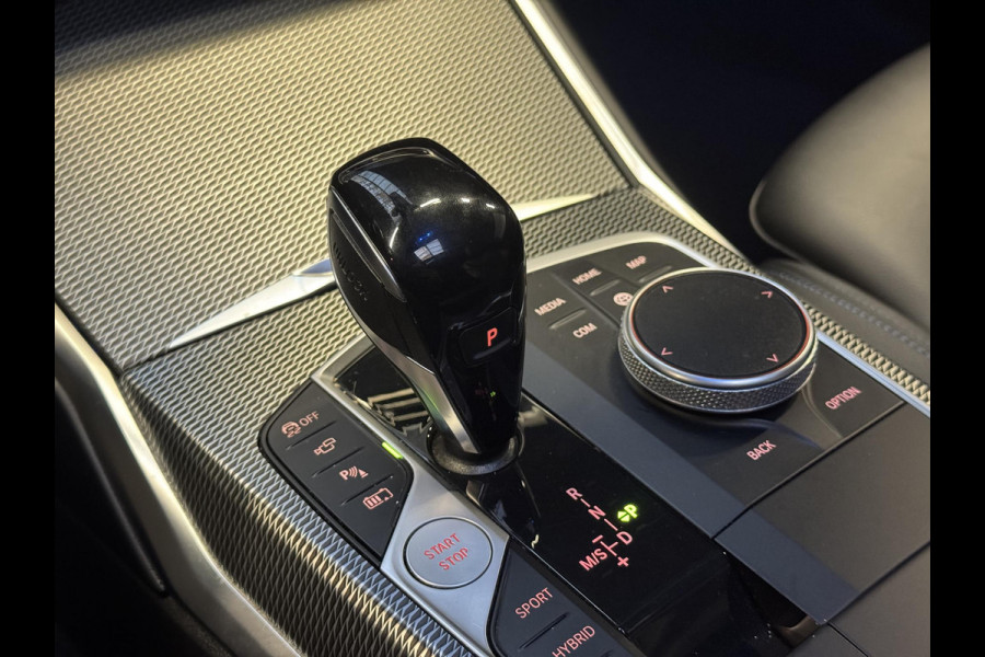 BMW 3 Serie Touring 330e M-Sport | Pano | Trekhaak | 360 camera