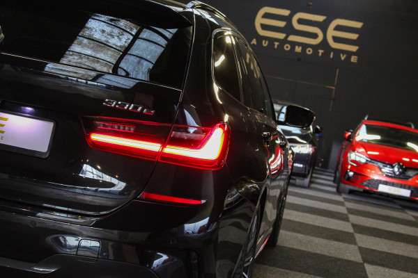 BMW 3 Serie Touring 330e M-Sport | Pano | Trekhaak | 360 camera