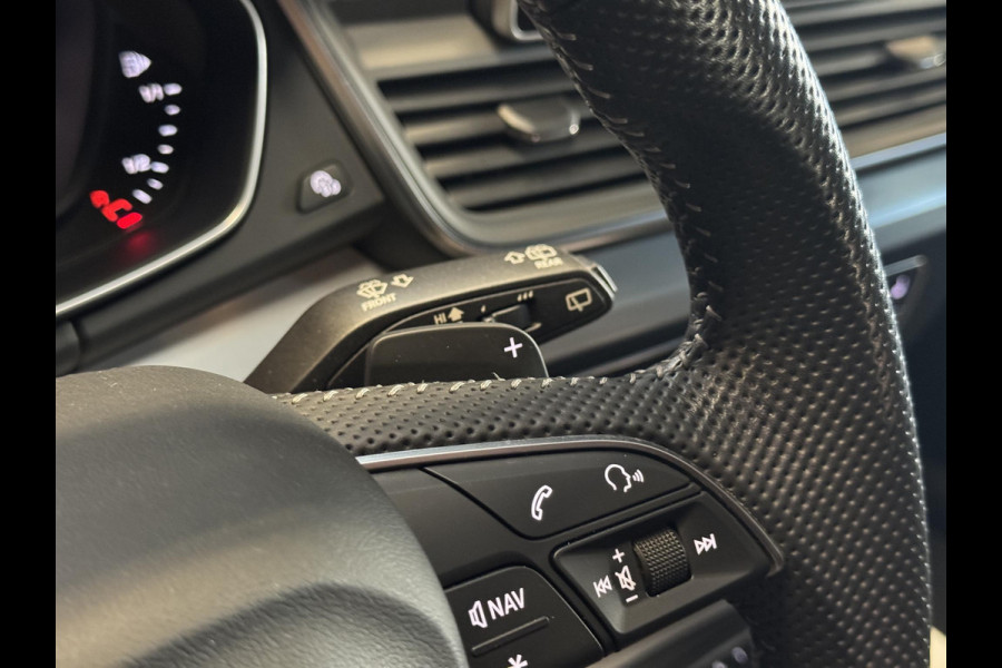 Audi Q5 55 TFSI e quattro Competition S-line | Pano | Trekhaak