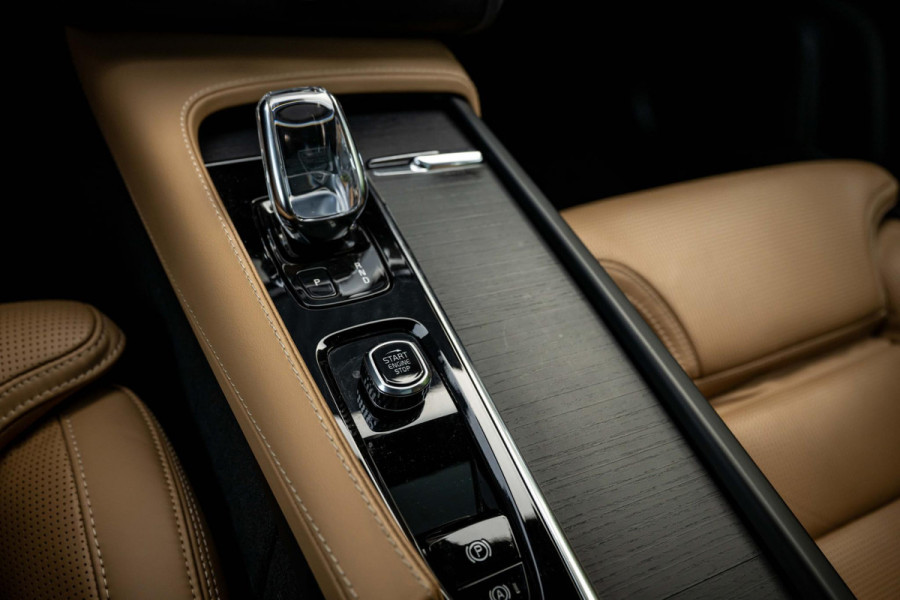 Volvo XC90 2.0 T8 Recharge AWD Inscription 455pk LONG RANGE