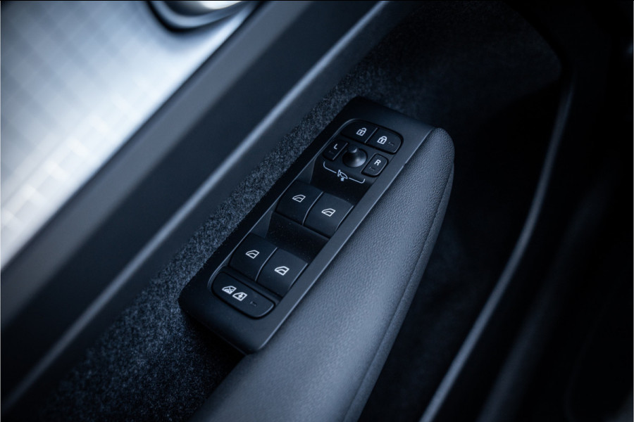 Volvo XC40 1.5 T5 Recharge Inscription Expression - Intellisafe - Camera - Carplay