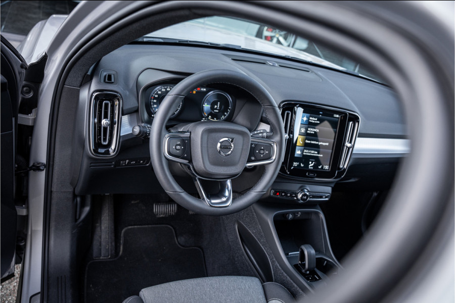 Volvo XC40 1.5 T5 Recharge Inscription Expression - Intellisafe - Camera - Carplay