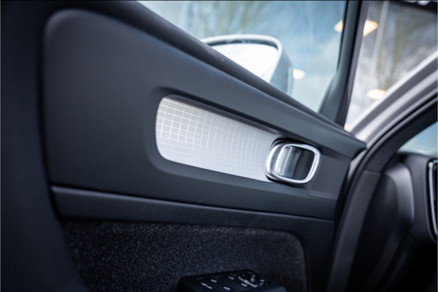 Volvo XC40 1.5 T5 Recharge Inscription Expression - Intellisafe - Camera - Carplay