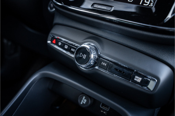 Volvo XC40 1.5 T5 Recharge Inscription Expression - Intellisafe - Camera - Carplay