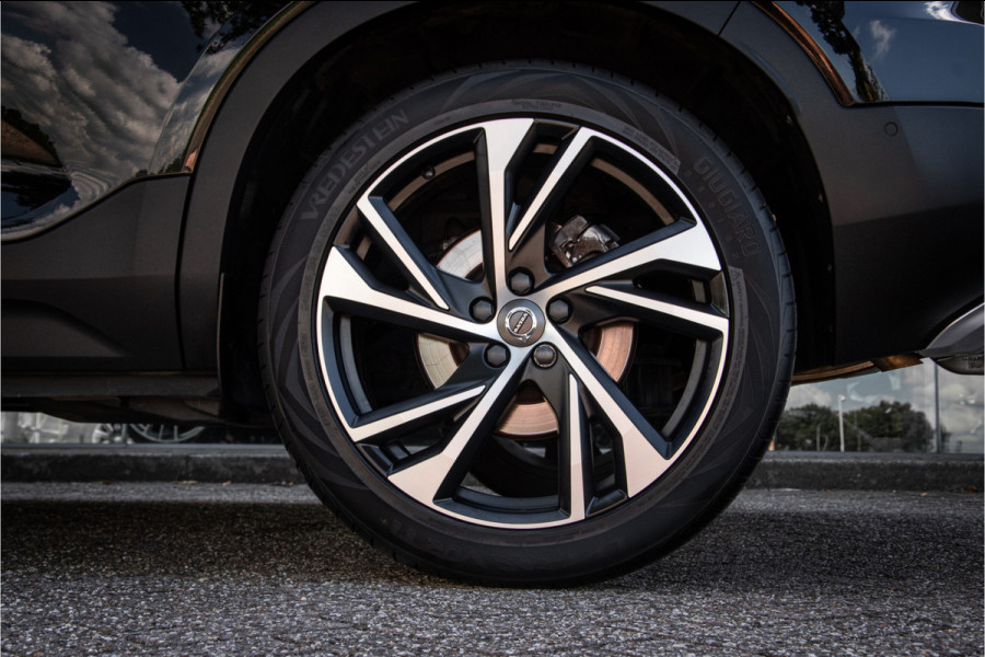Volvo XC40 T5 AWD Intro Edition **Panoramadak**LEDER**Trekhaak wegklapbaar**dealer onderhouden