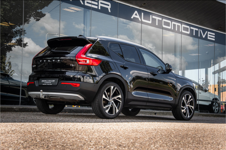 Volvo XC40 T5 AWD Intro Edition **Panoramadak**LEDER**Trekhaak wegklapbaar**dealer onderhouden