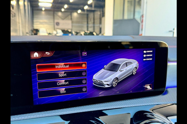 Mercedes-Benz CLA-Klasse 250 AMG Line LED/VIRTUAL/SFEER/PANOR/ALCANTARA+S.VERWARMING/LMV/CRUISE/ECC/12 MDN GARANTIE!