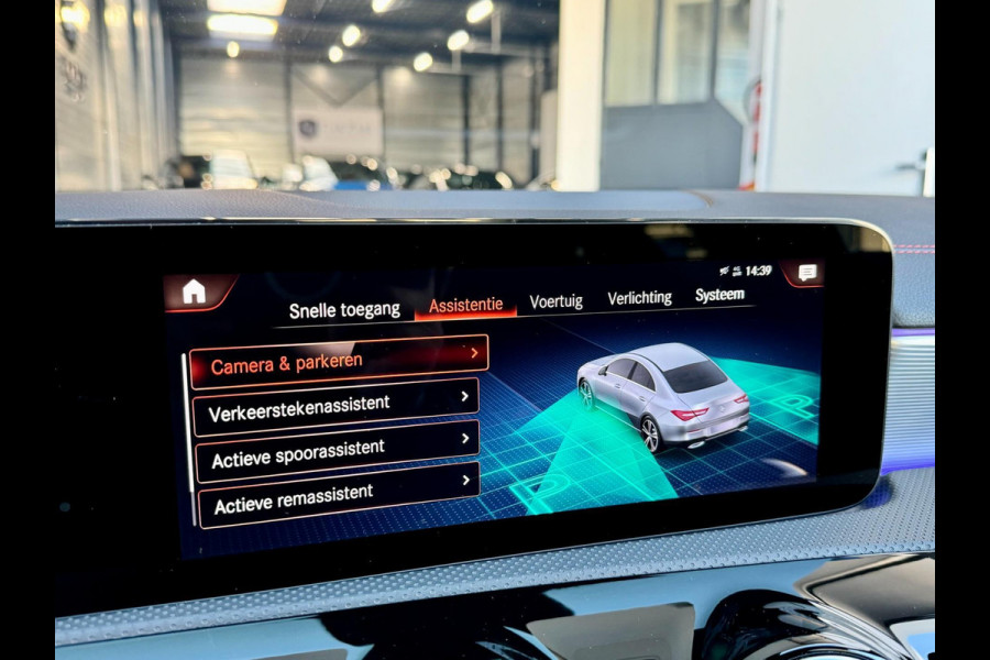 Mercedes-Benz CLA-Klasse 250 AMG Line LED/VIRTUAL/SFEER/PANOR/ALCANTARA+S.VERWARMING/LMV/CRUISE/ECC/12 MDN GARANTIE!