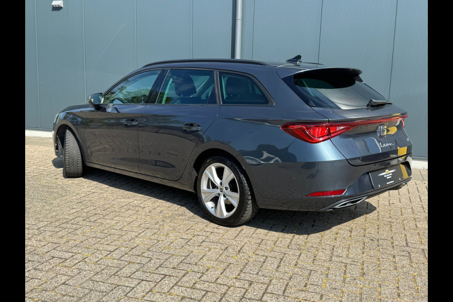 Seat Leon Sportstourer 1.5 eTSI * FR-Line * Camera * Side ass. * Line ass. * Visueel Cockpit *