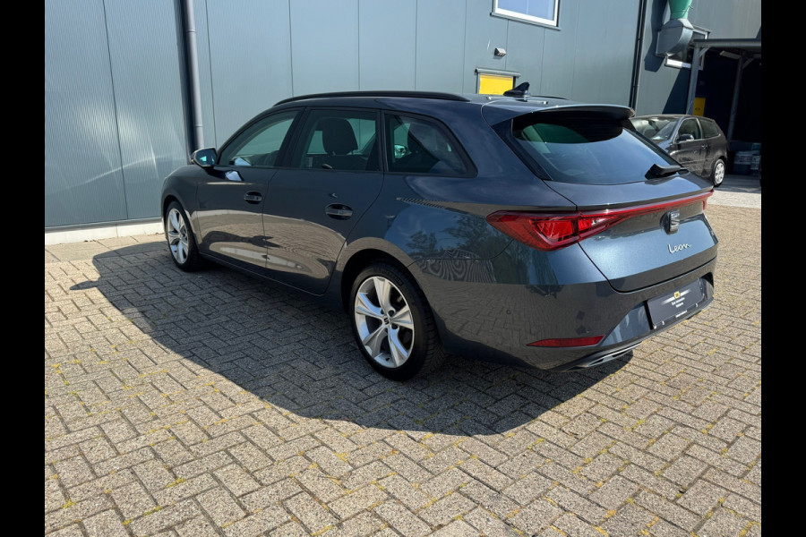 Seat Leon Sportstourer 1.5 eTSI * FR-Line * Camera * Side ass. * Line ass. * Visueel Cockpit *
