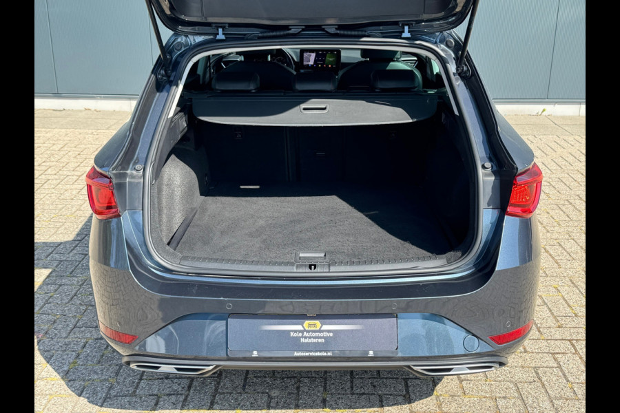 Seat Leon Sportstourer 1.5 eTSI * FR-Line * Camera * Side ass. * Line ass. * Visueel Cockpit *