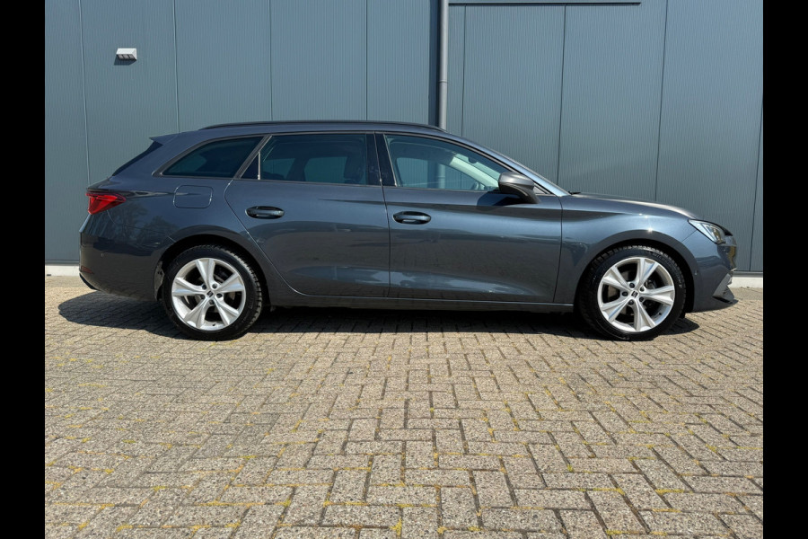 Seat Leon Sportstourer 1.5 eTSI * FR-Line * Camera * Side ass. * Line ass. * Visueel Cockpit *