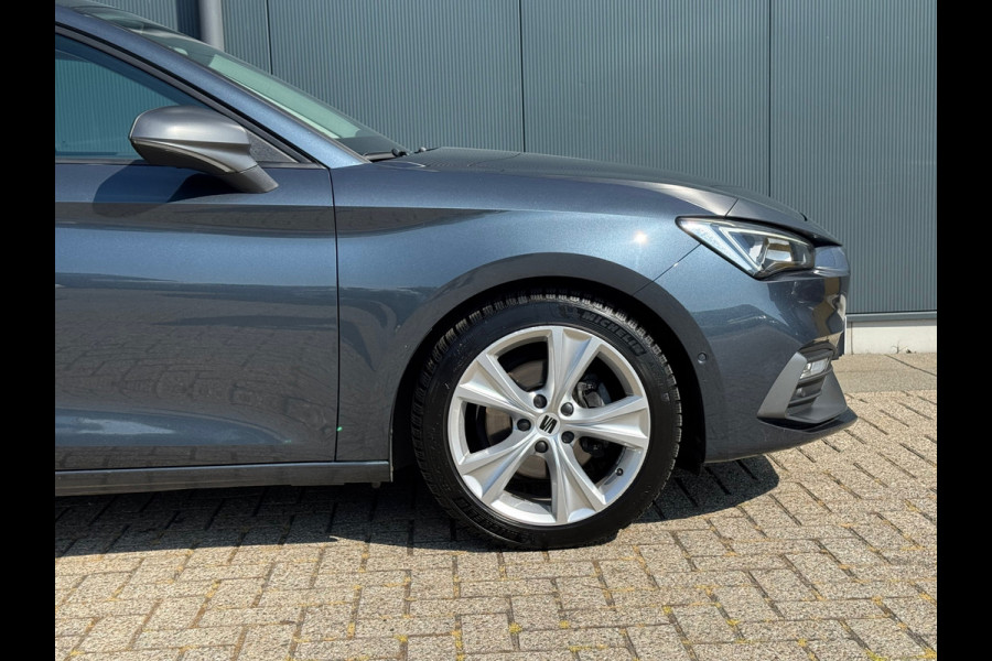 Seat Leon Sportstourer 1.5 eTSI * FR-Line * Camera * Side ass. * Line ass. * Visueel Cockpit *