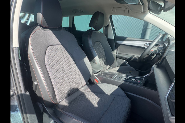 Seat Leon Sportstourer 1.5 eTSI * FR-Line * Camera * Side ass. * Line ass. * Visueel Cockpit *