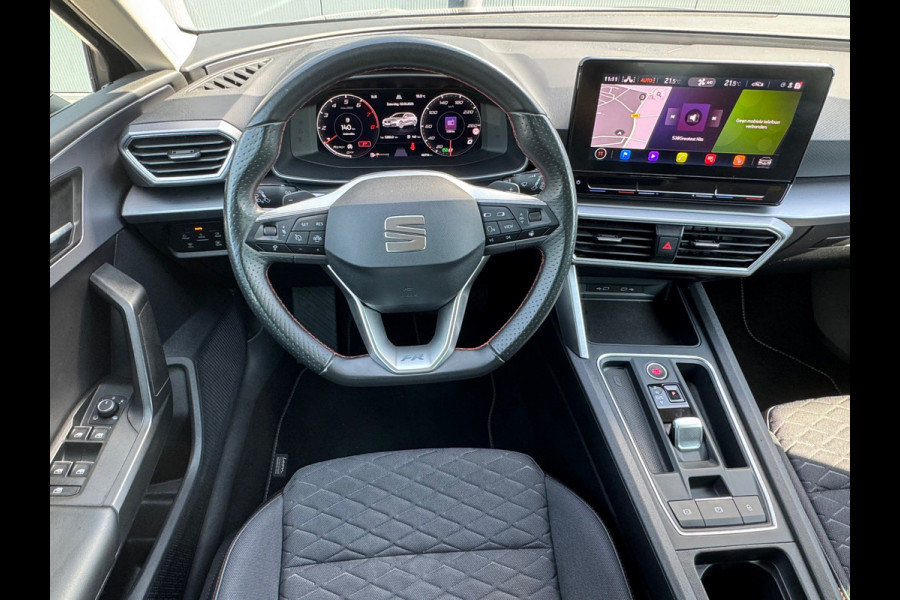Seat Leon Sportstourer 1.5 eTSI * FR-Line * Camera * Side ass. * Line ass. * Visueel Cockpit *