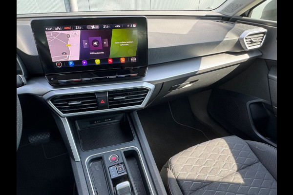 Seat Leon Sportstourer 1.5 eTSI * FR-Line * Camera * Side ass. * Line ass. * Visueel Cockpit *