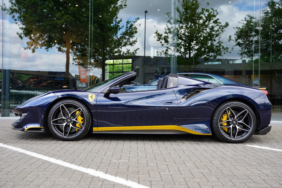 Ferrari 488 3.9 Pista HELE Spider Tailor Made