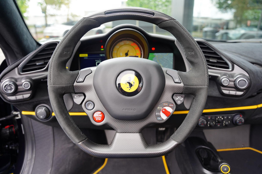 Ferrari 488 3.9 Pista HELE Spider Tailor Made