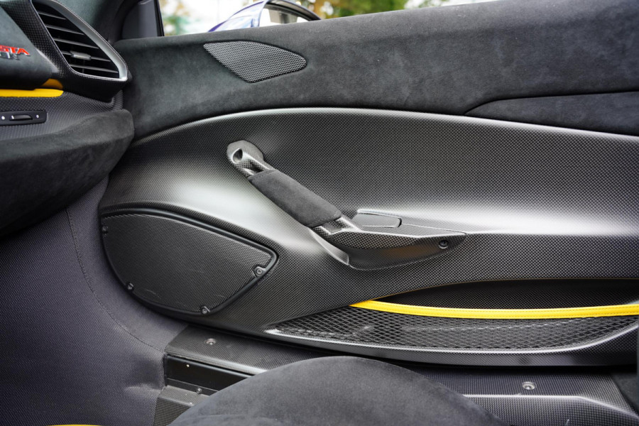 Ferrari 488 3.9 Pista HELE Spider Tailor Made