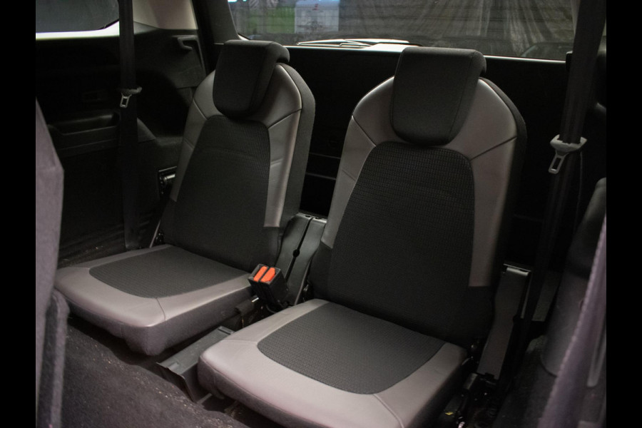 Citroën Grand C4 Picasso 1.2 PureTech Business 7P.(APPLE CARPLAY,NAVI,LED,CRUISE,CLIMATE,CAMERA,GETINT,TREKHAAK,NETTESTAAT)