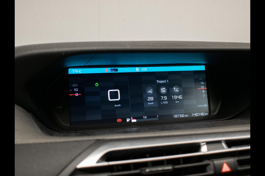 Citroën Grand C4 Picasso 1.2 PureTech Business 7P.(APPLE CARPLAY,NAVI,LED,CRUISE,CLIMATE,CAMERA,GETINT,TREKHAAK,NETTESTAAT)