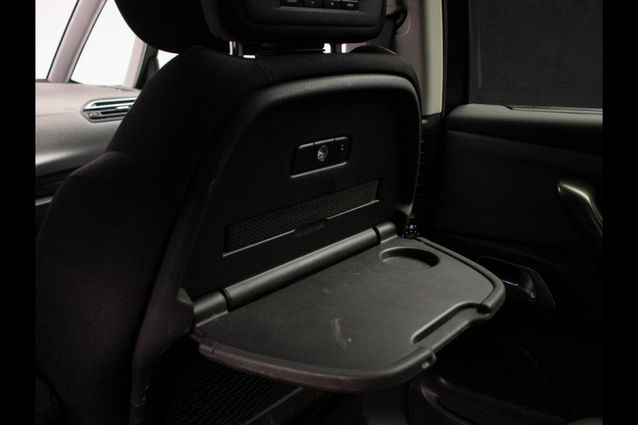Citroën Grand C4 Picasso 1.2 PureTech Business 7P.(APPLE CARPLAY,NAVI,LED,CRUISE,CLIMATE,CAMERA,GETINT,TREKHAAK,NETTESTAAT)