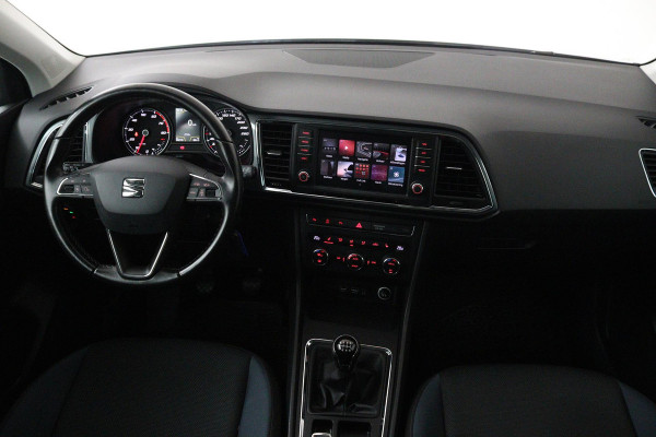 Seat Ateca 1.4 EcoTSI Style Business Intense (NAVIGATIE, TREKHAAK, CAMERA, STOELVERWARMING, LED)