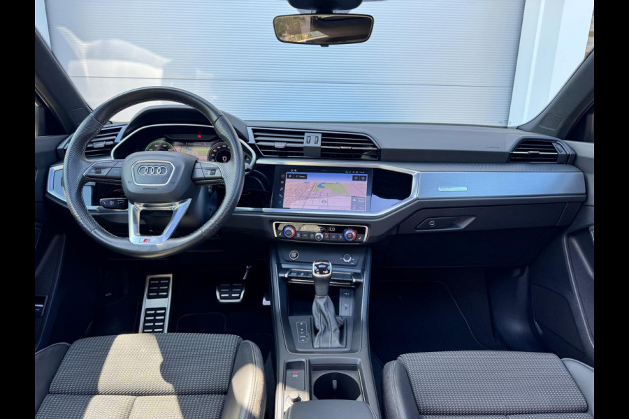 Audi Q3 Sportback 45 TFSI e S Edition Pano/Matrix/Keyless