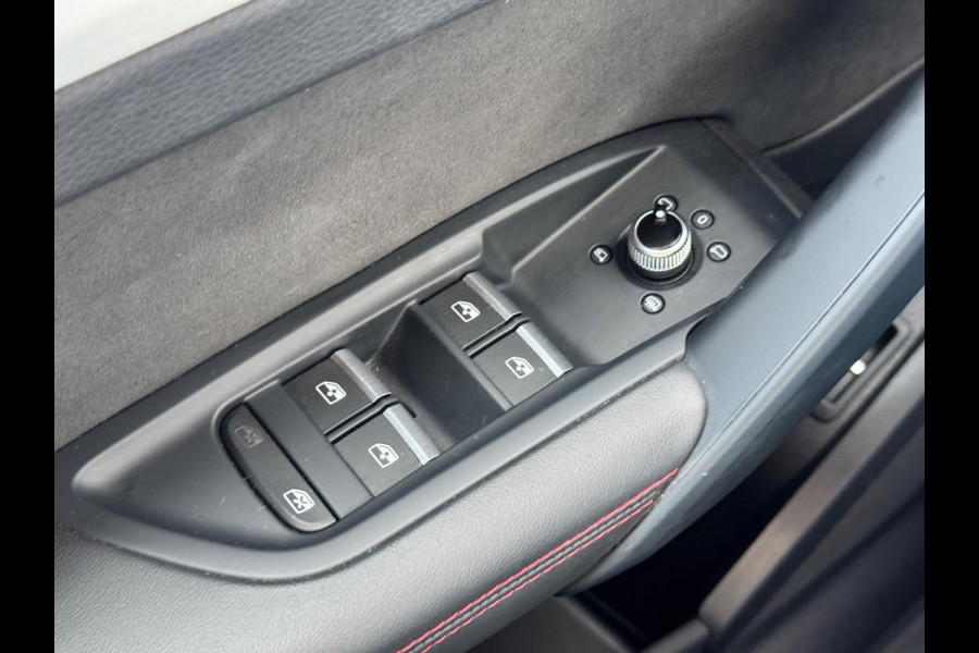 Audi Q5 55 TFSI e S Competition RS zetels/Pano/360