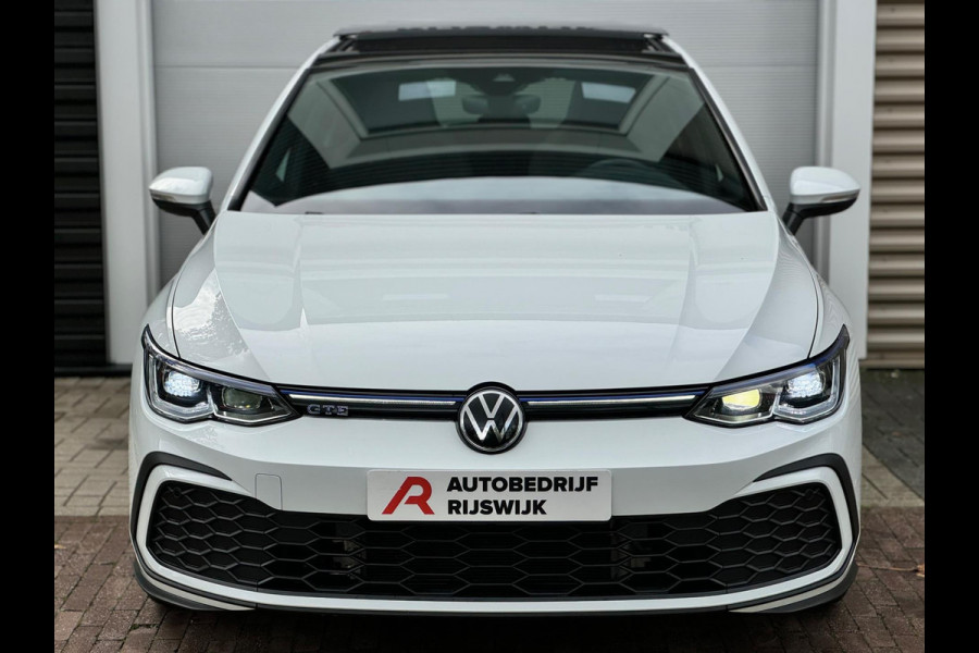 Volkswagen Golf 1.4 eHybrid GTE Pano/HuD/Camera/Matrix