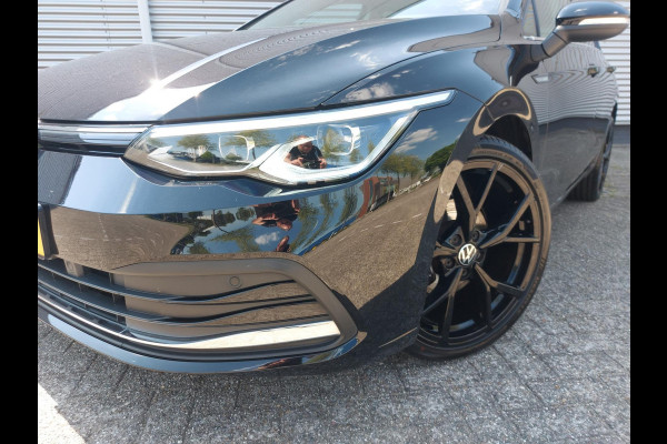 Volkswagen Golf 1.5 TSI Life Business