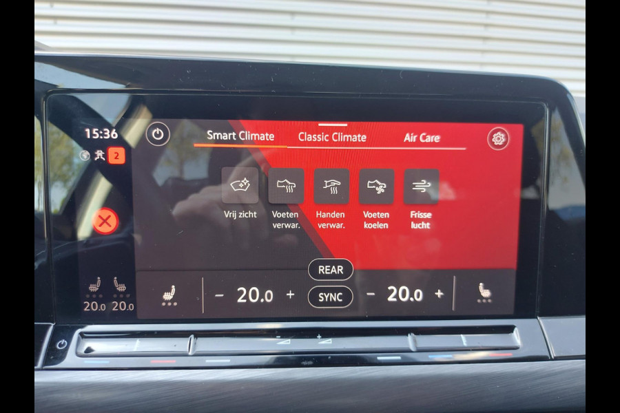 Volkswagen Golf 1.5 TSI Life Business