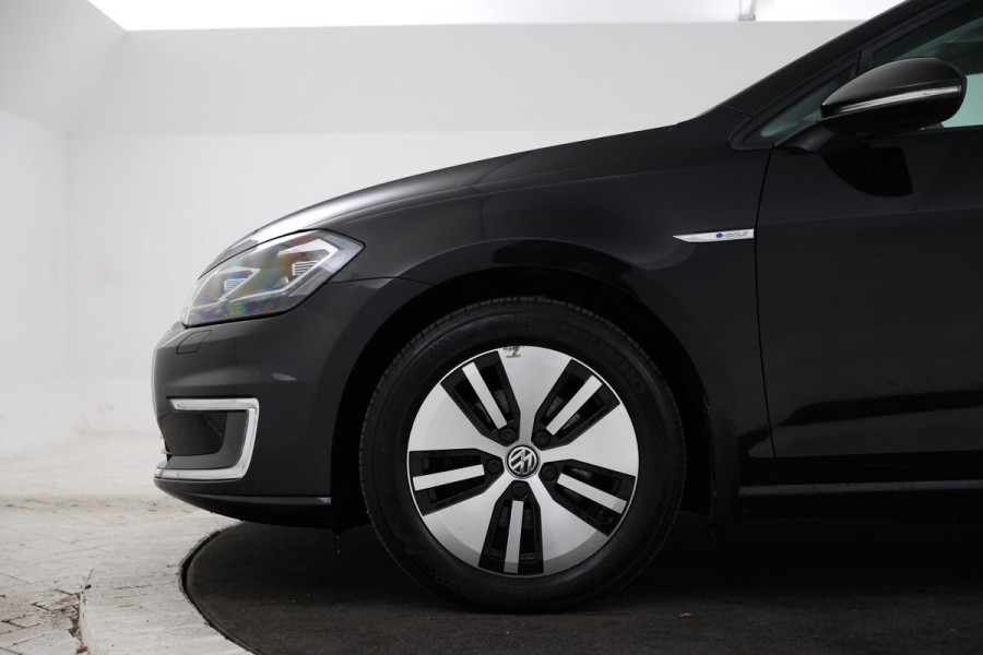 Volkswagen e-Golf e-Golf Automaat, Virtual, Climate,