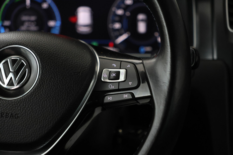 Volkswagen e-Golf e-Golf Automaat, Virtual, Climate,