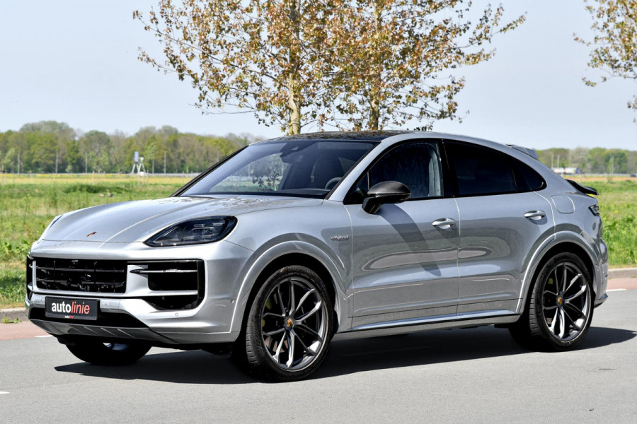 Porsche Cayenne Coupé 3.0 E-Hybrid. GT Pakket. Carbon, Leder, Softcl, Luchtv, BTW, ACC, 360, 18 Weg, Trekh, Bose, Keyless, Stuurvw