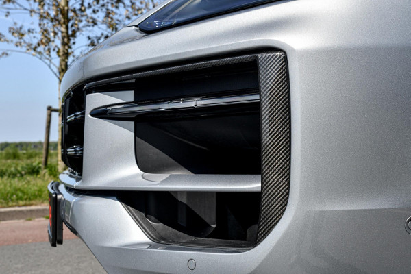 Porsche Cayenne Coupé 3.0 E-Hybrid. GT Pakket. Carbon, Leder, Softcl, Luchtv, BTW, ACC, 360, 18 Weg, Trekh, Bose, Keyless, Stuurvw